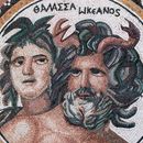 Фавны, медальон из мозаики крупным планом