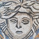 Mosaik Weiße Medusa, 100 cm Zoom