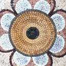 Daisy Mosaic Medallion, 24" close-up