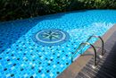 Blauer Kompass Mosaik, 80 cm in Ihrem Zuhause