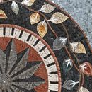 Leaf Patterned Mosaic Medallion with 14-Point Star крупным планом