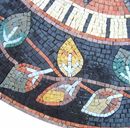 Ivy Mosaic Medallion, 48" close-up