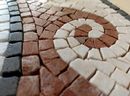 Эклектичный медальон из мозаики крупным планом