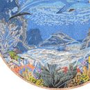 Голубой дельфин, мозаика крупным планом