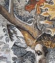 Deer Amid Snowy Leafs Mosaic крупным планом
