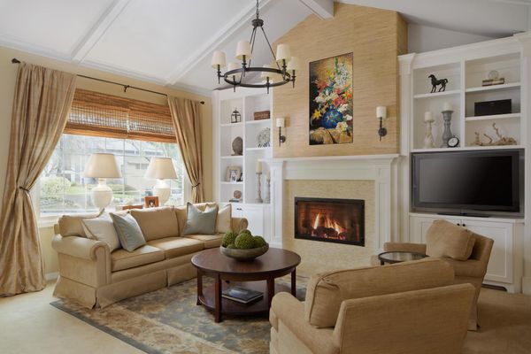 Brightly Colored Flowers in a Blue Vase Mosaic Установлена