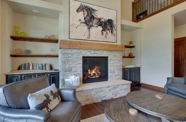 Abstract Galloping Horse Mosaic Установлена