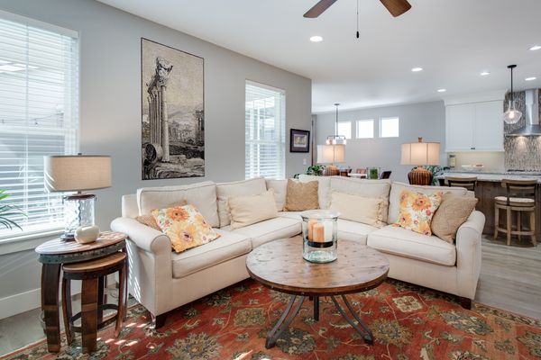 Пальмира, картина из мозаики Установлена