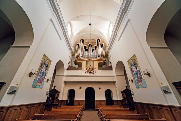 Архангел Михаил, мозаика Установлена