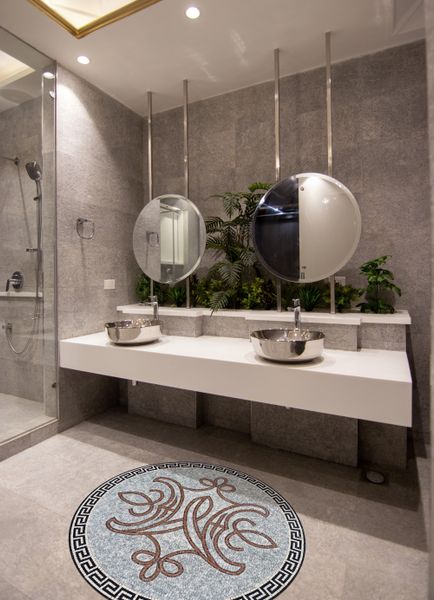 Mosaik Symbol Grau, 130 cm Verlegt