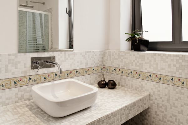 Swirled Gold Vine Border Mosaic, 40"x8" Installed
