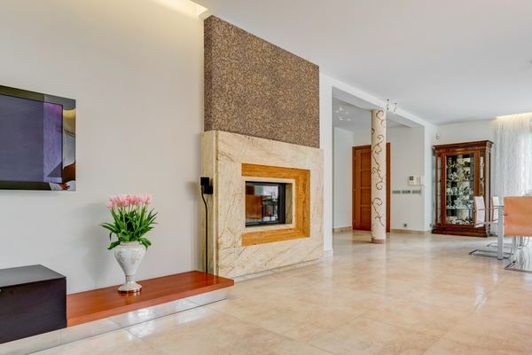 Marbled Gold Mosaic Tile Installed
